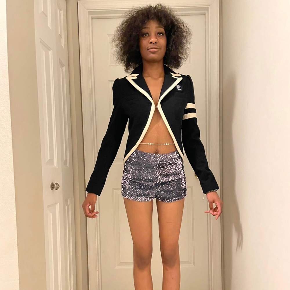 Naval and white wool blazer